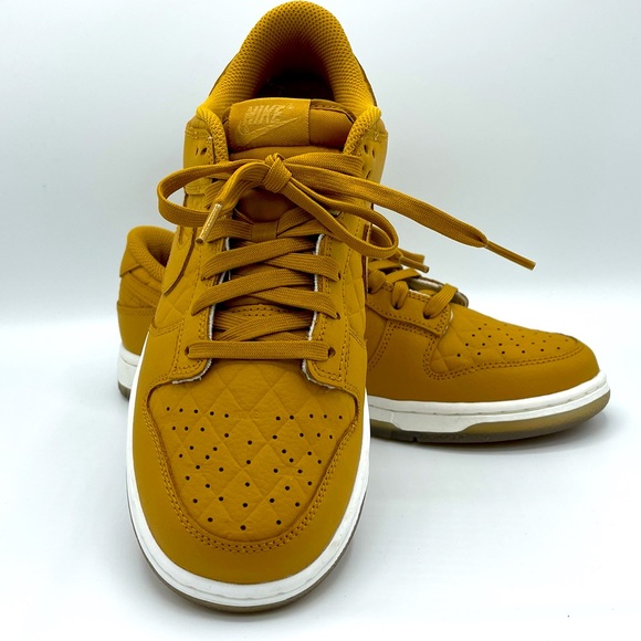 Nike Other - Nike Dunk Low wheat